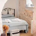 Trulli Beauty Romantic Alcova Con Piscina * Locorotondo